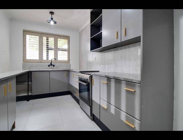 2 BEDROOM HOUSE FOR SALE IN MELVILLE